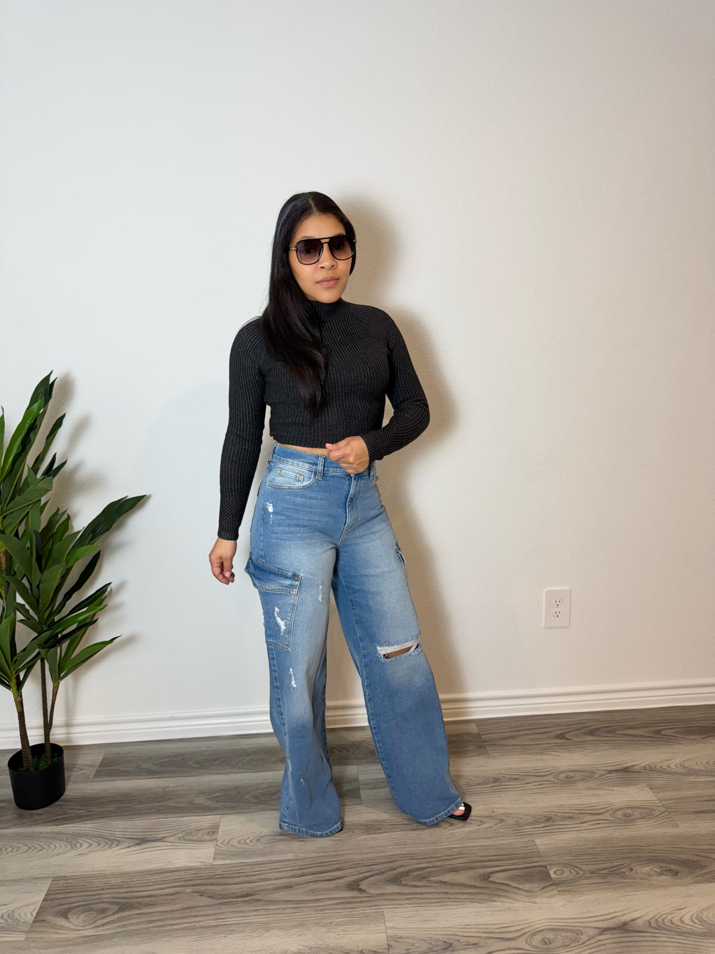 Brielle Crop Top- Black